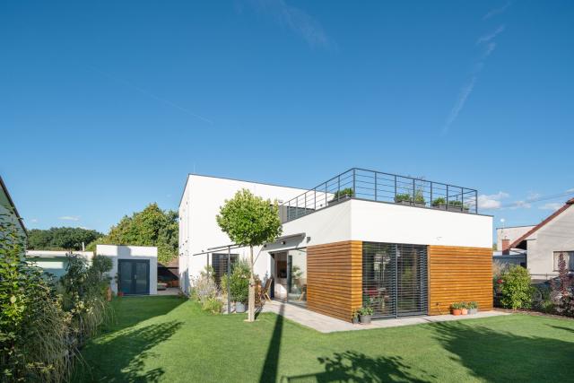 Dřevostavba, která nabízí pohodlí a soukromí