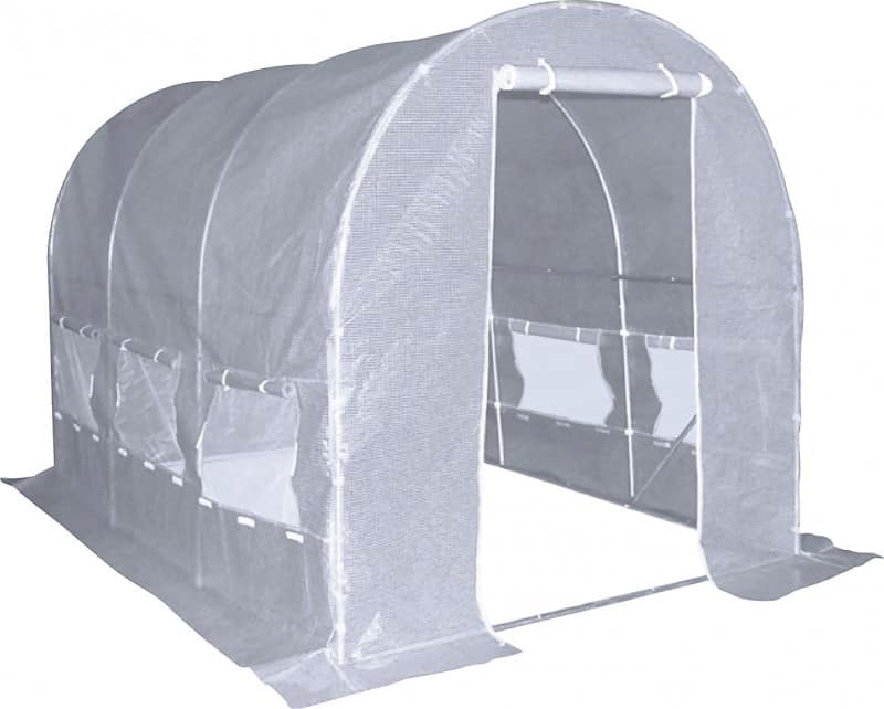 Fóliovník LIMES Farmbet je vybaven rolovacími dveřmi a 6 větracími okénky. Má odolnou konstrukci z pozinkovaných trubek, rozměry 197 x 294 cm, stojí 3 490 Kč. Fólie je odolná proti UV záření (HORNBACH)