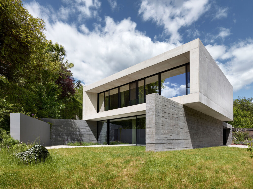 Vila pro milovníky pohledového betonu